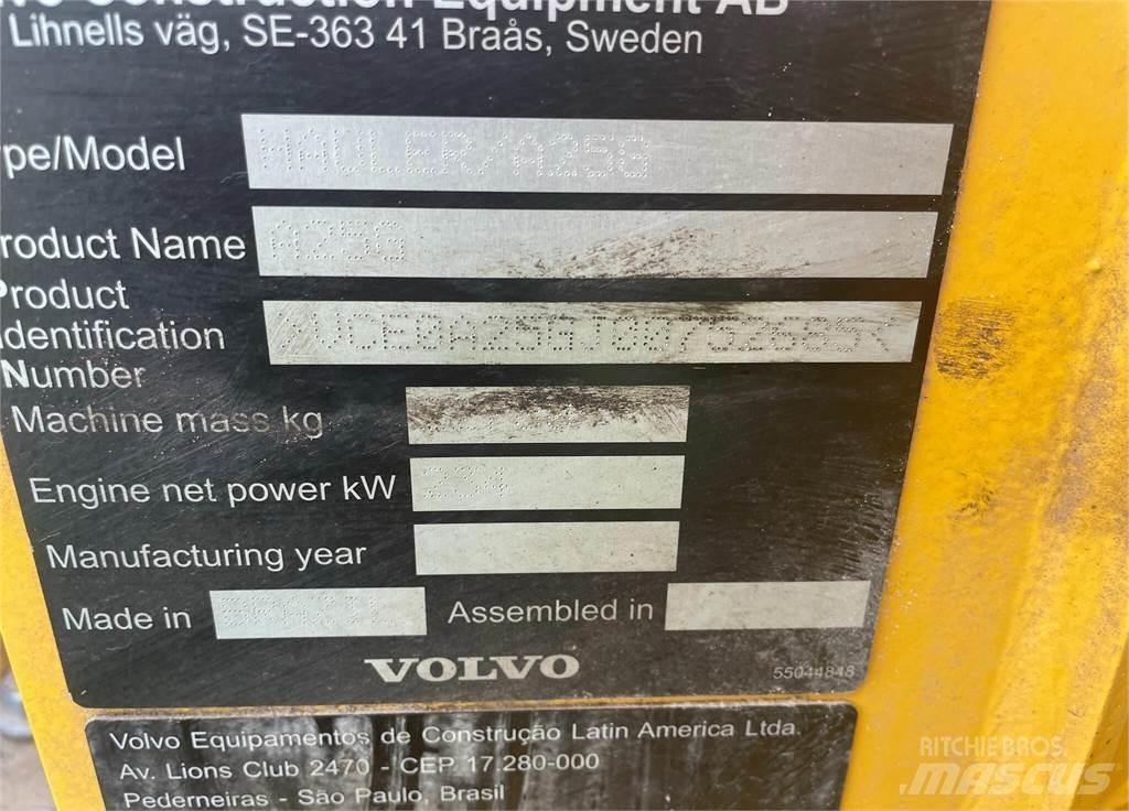 Volvo A25G Knik dumptrucks