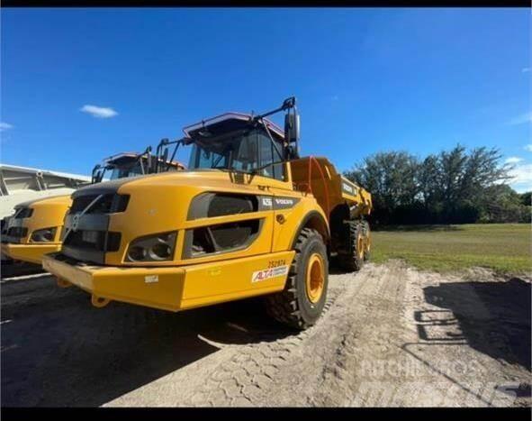 Volvo A25G Knik dumptrucks