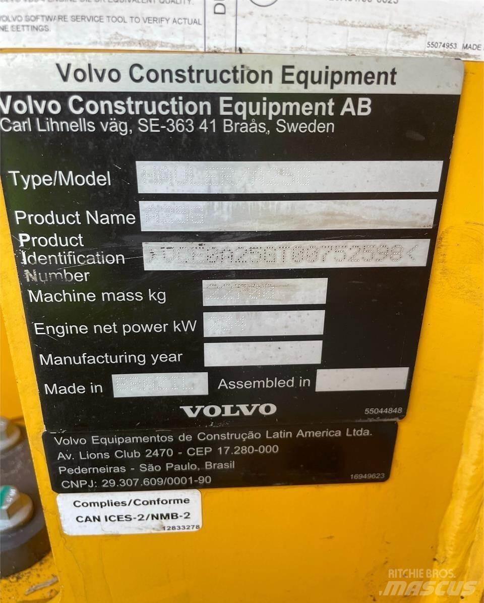 Volvo A25G Knik dumptrucks
