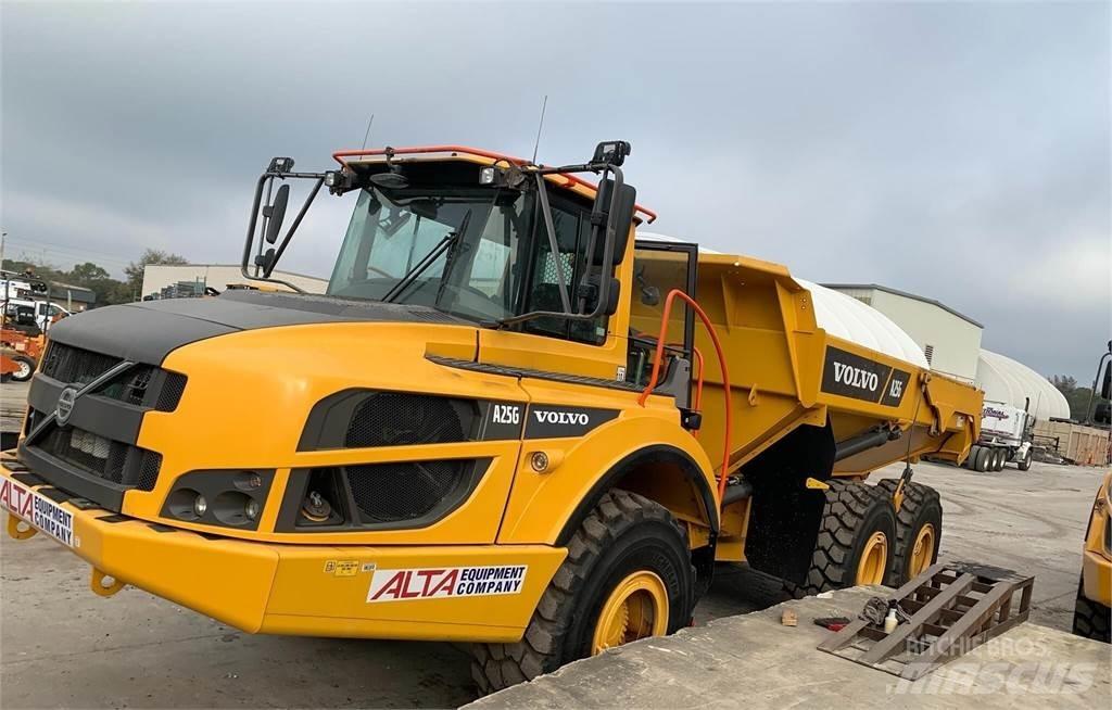 Volvo A25G Knik dumptrucks