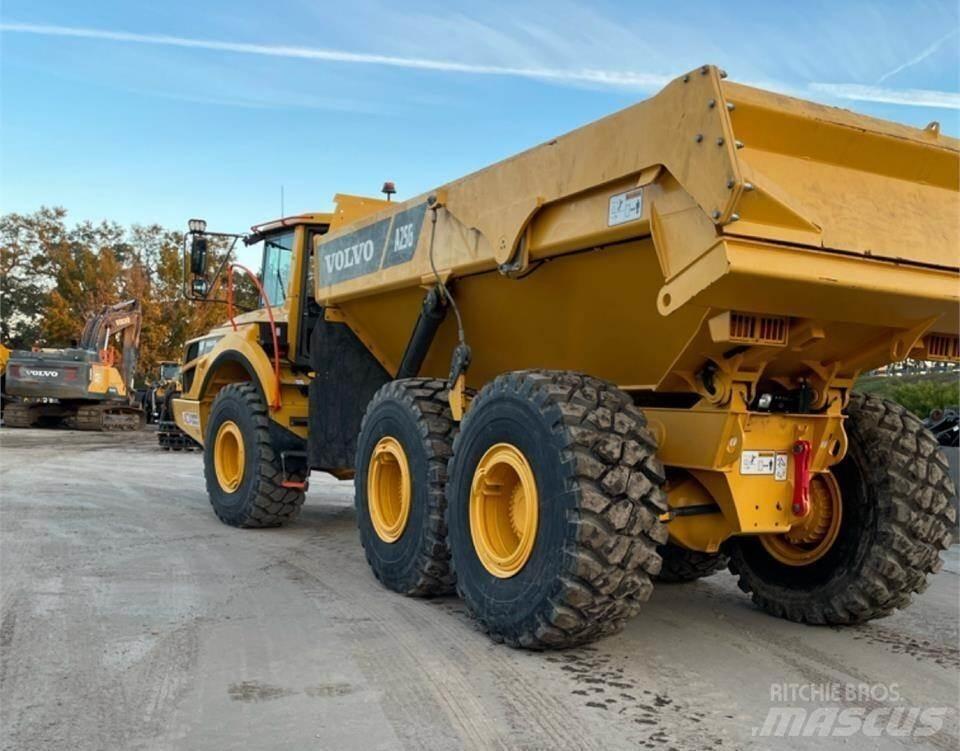 Volvo A25G Knik dumptrucks