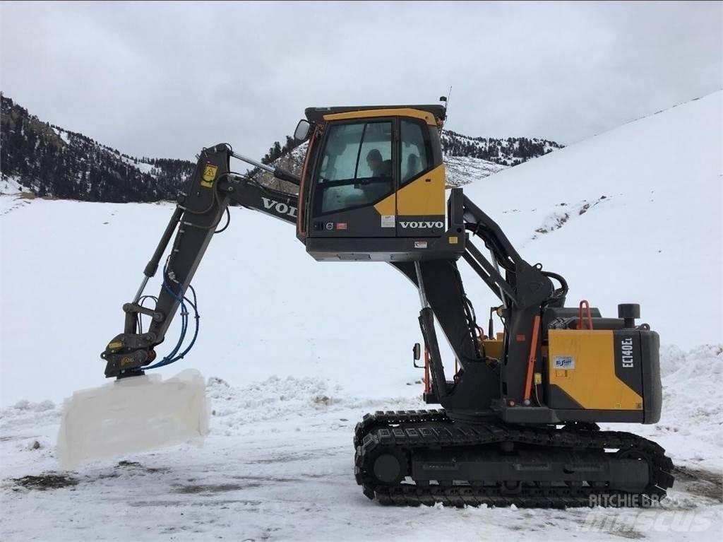 Volvo EC140EL Rupsgraafmachines
