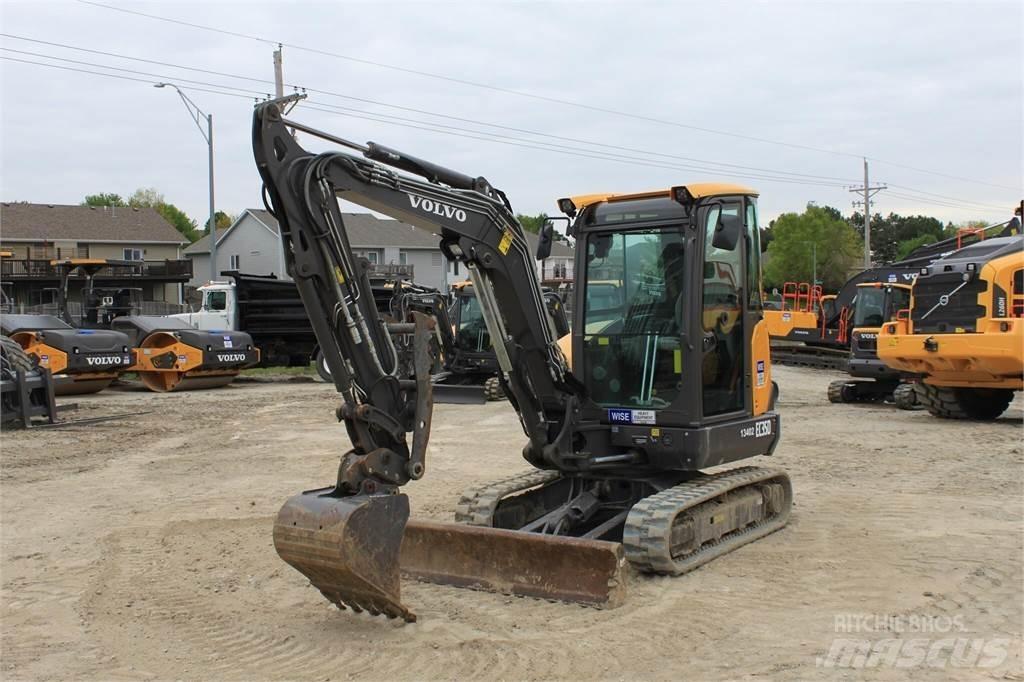 Volvo EC35D Minigraafmachines < 7t