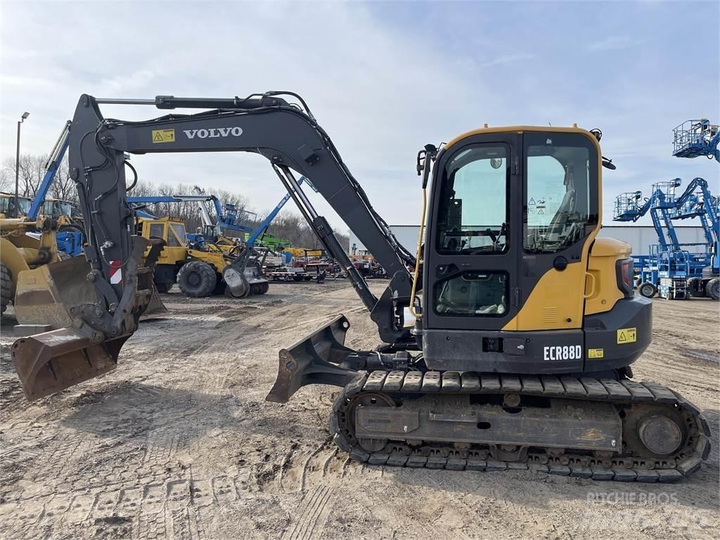 Volvo ECR88D Rupsgraafmachines