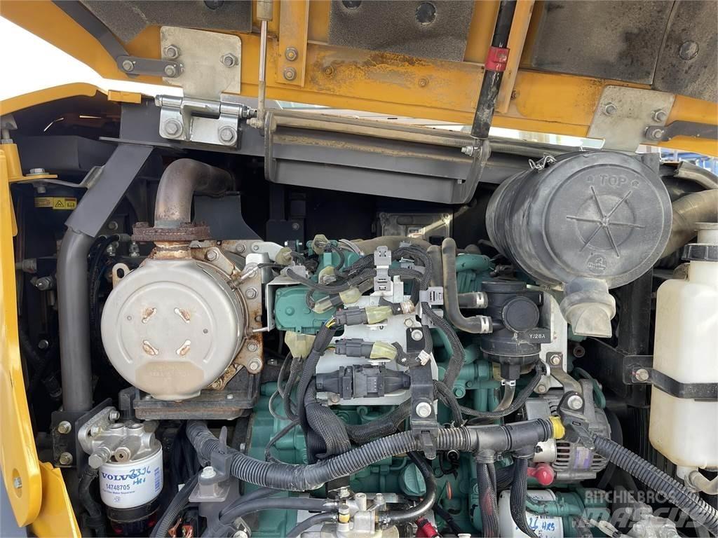 Volvo ECR88D Rupsgraafmachines