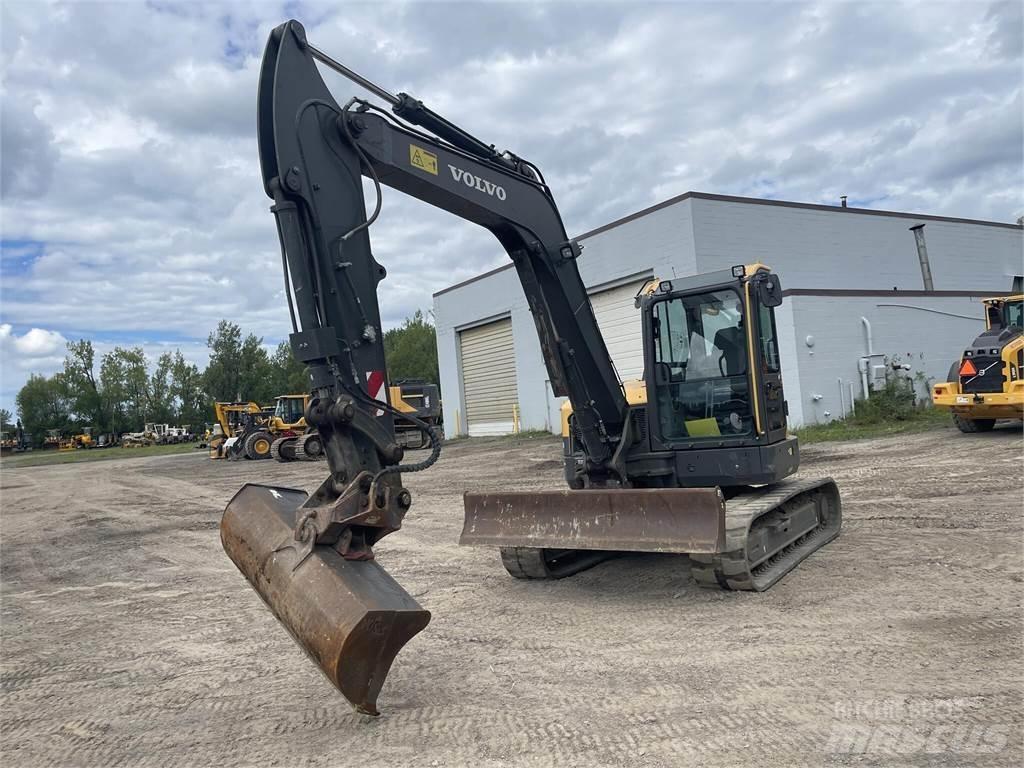Volvo ECR88D Rupsgraafmachines