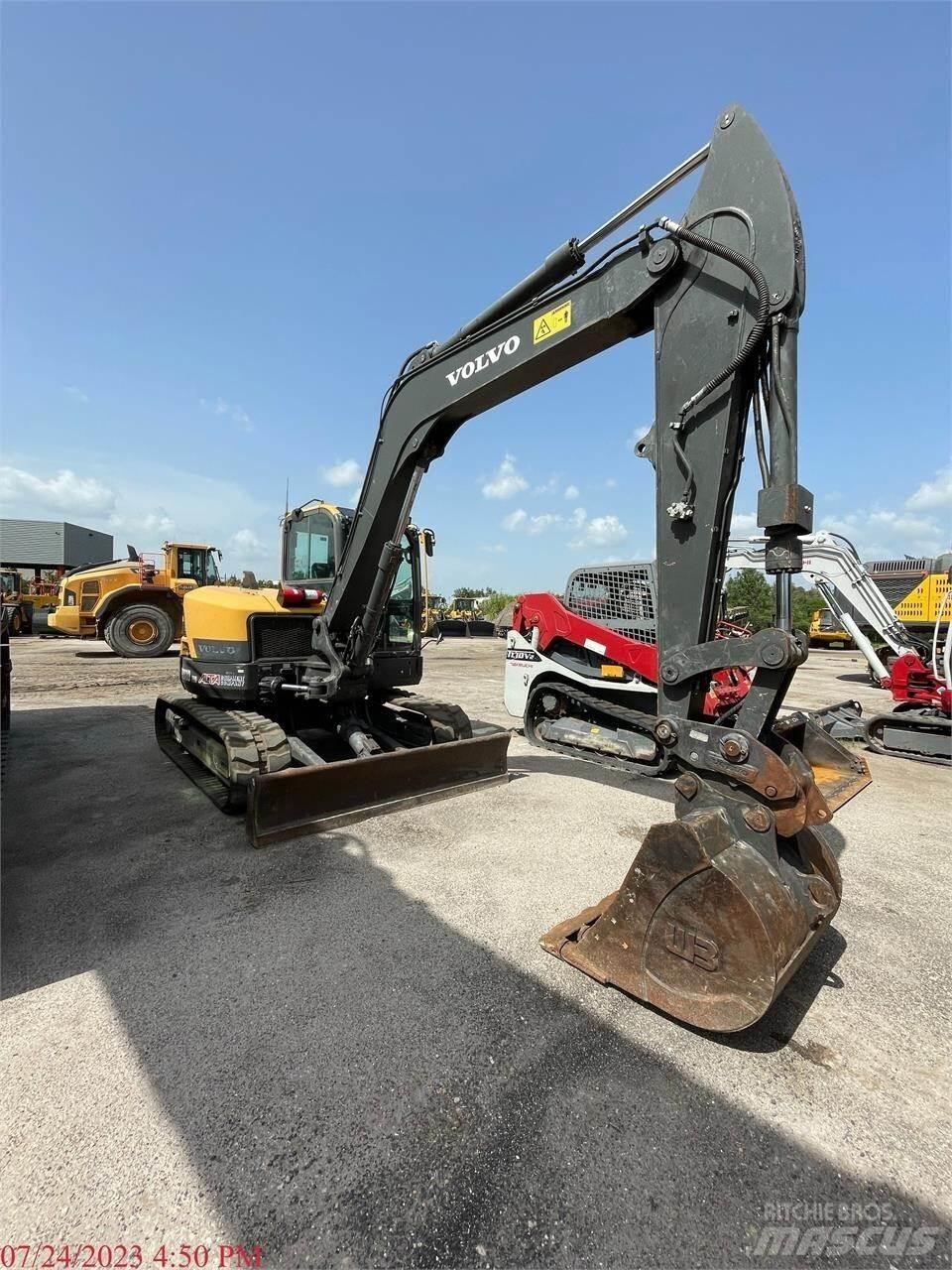 Volvo ECR88D Rupsgraafmachines