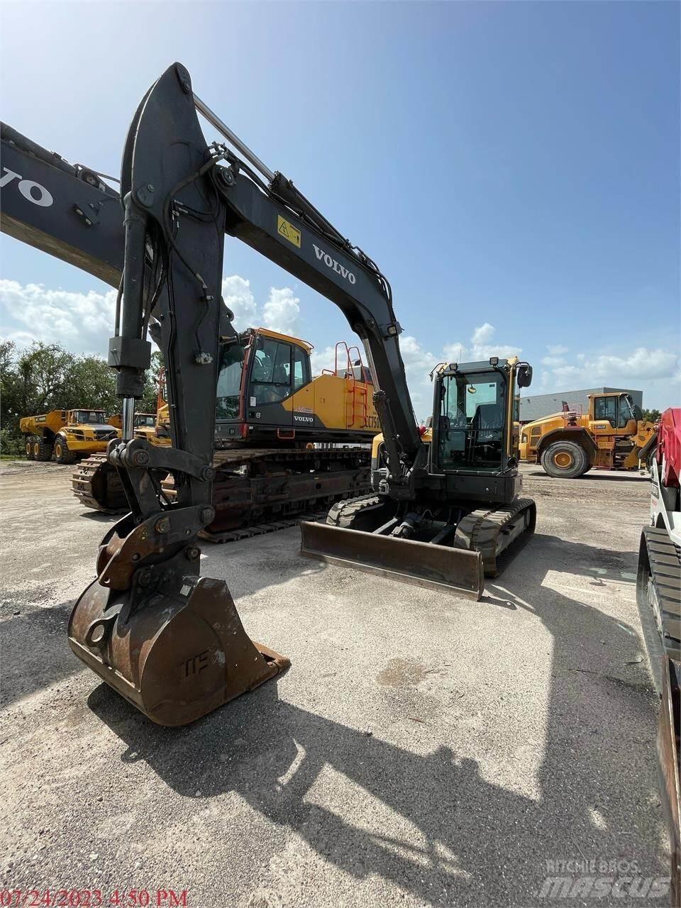 Volvo ECR88D Rupsgraafmachines