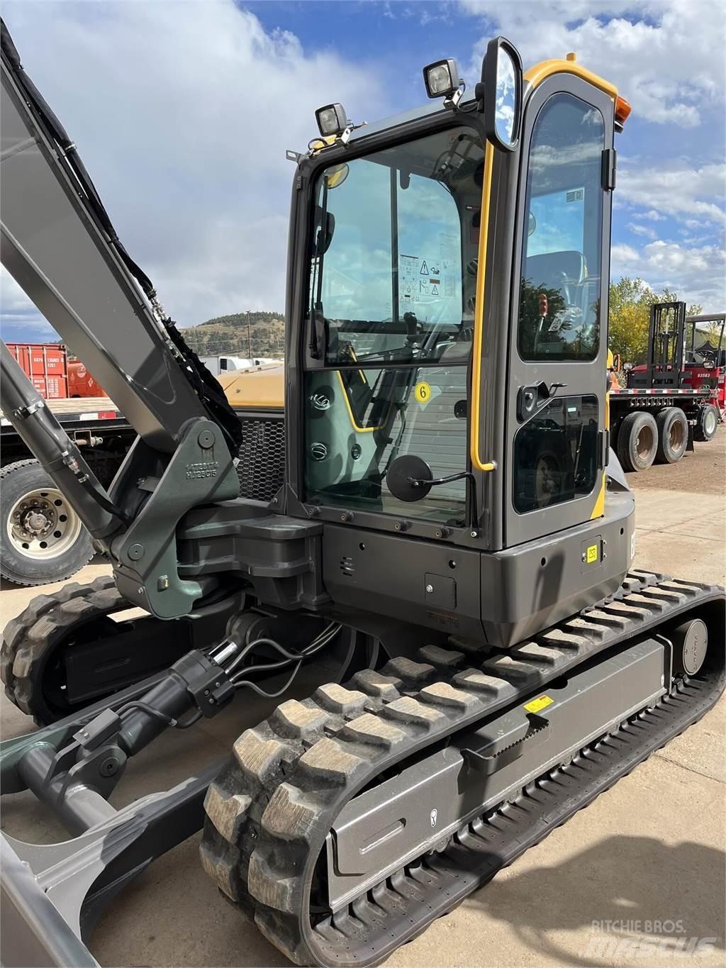 Volvo ECR88D Rupsgraafmachines