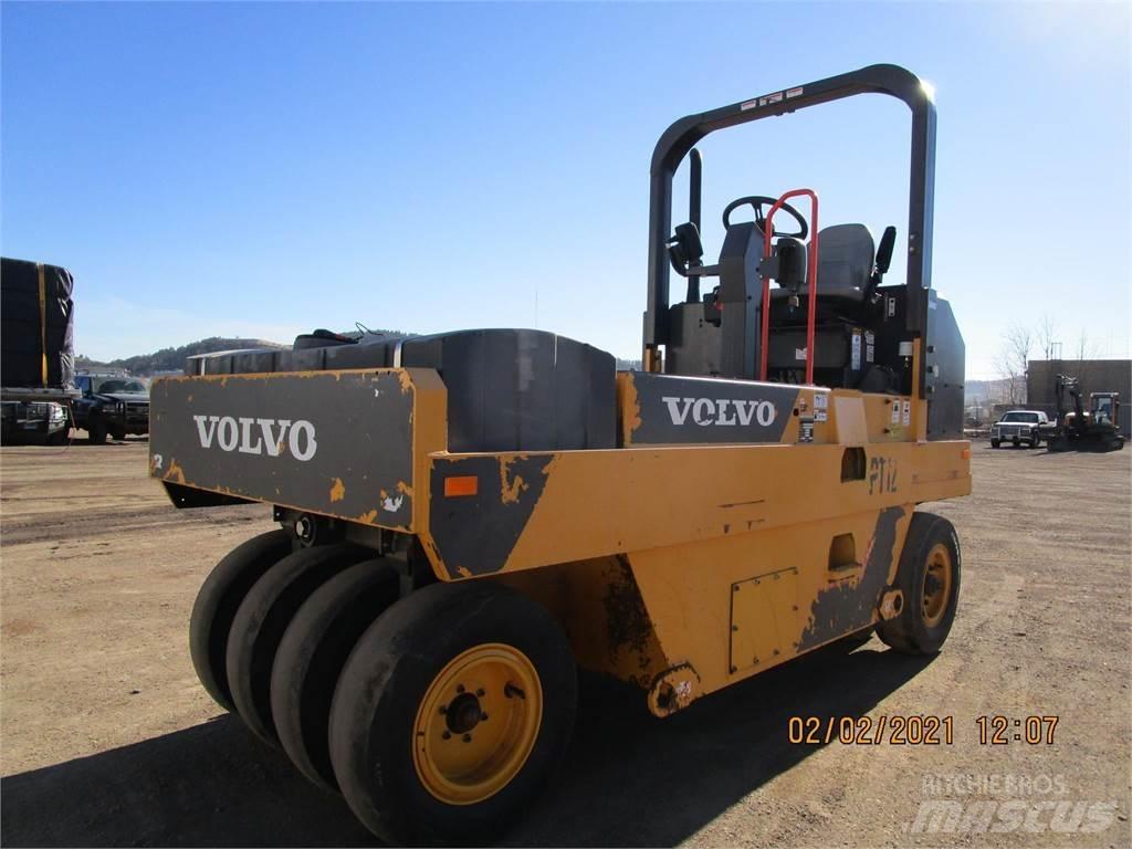 Volvo PT125C Bandenwalsen