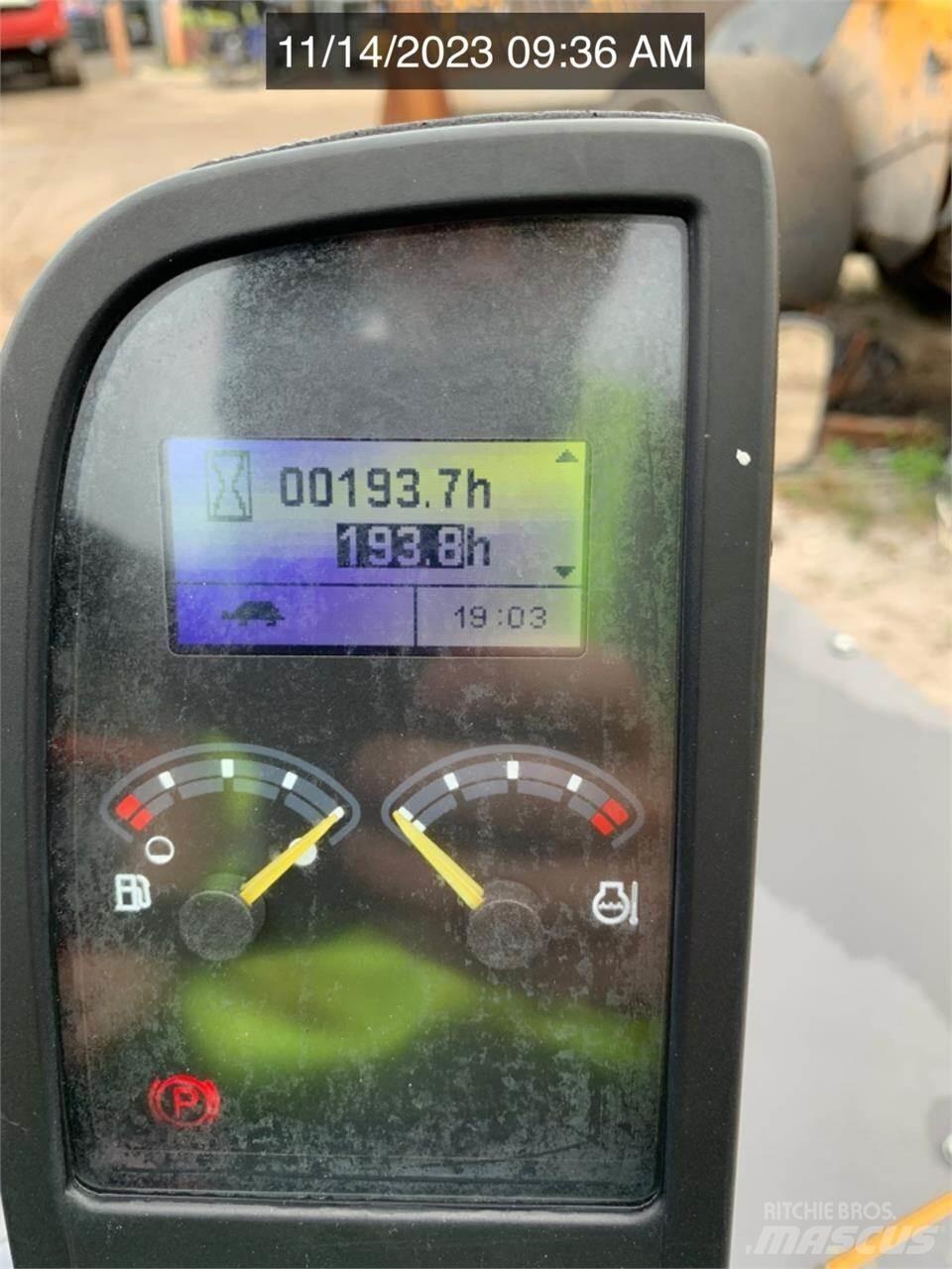 Volvo PT125C Bandenwalsen
