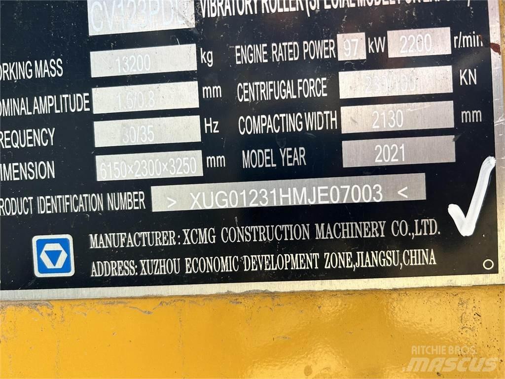 XCMG CV123PDU Afvalpersen