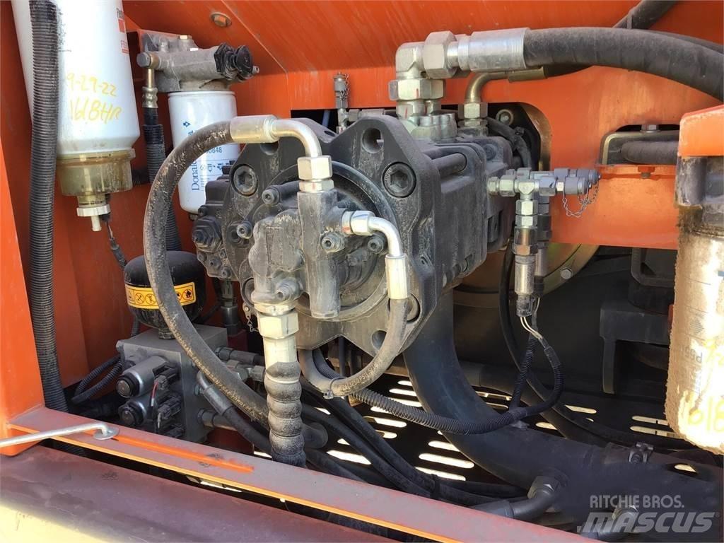 XCMG XE210CU Rupsgraafmachines