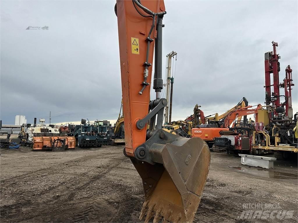 XCMG XE210CU Rupsgraafmachines