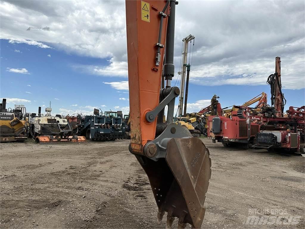 XCMG XE210CU Rupsgraafmachines