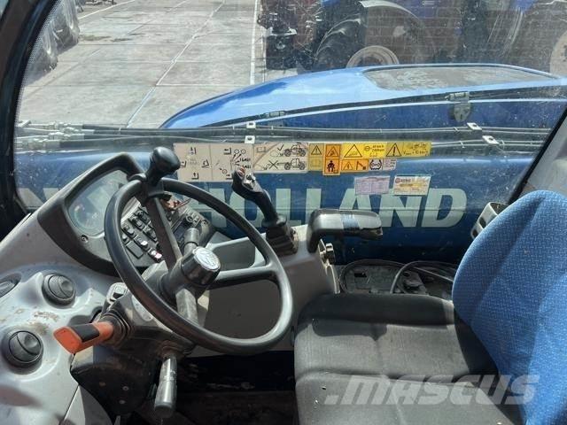 New Holland LM7.35 Verreikers voor landbouw