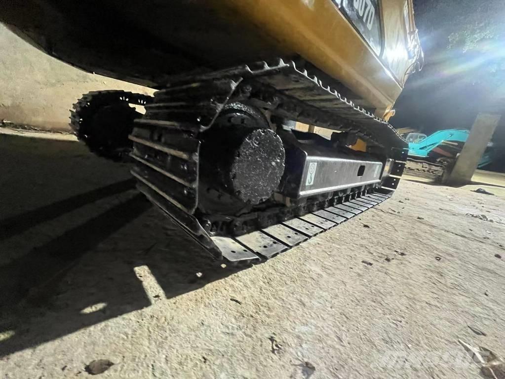 CAT 307 D Rupsgraafmachines