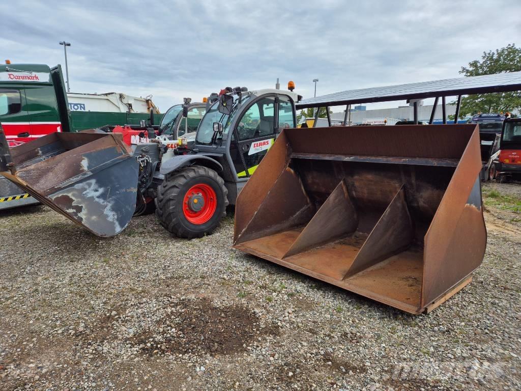 CLAAS Scorpion 7044 Verreikers voor landbouw