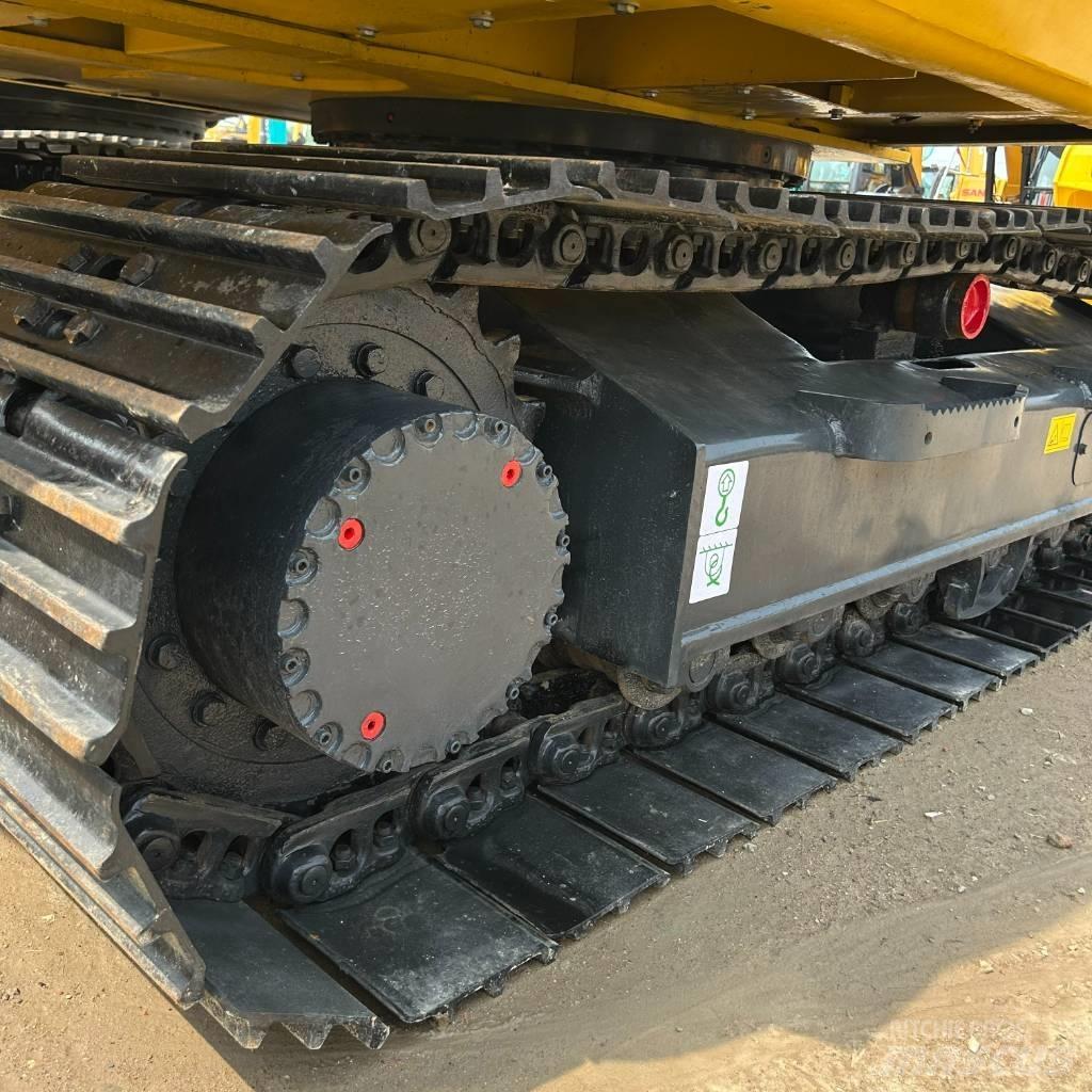 Komatsu 130 Rupsgraafmachines