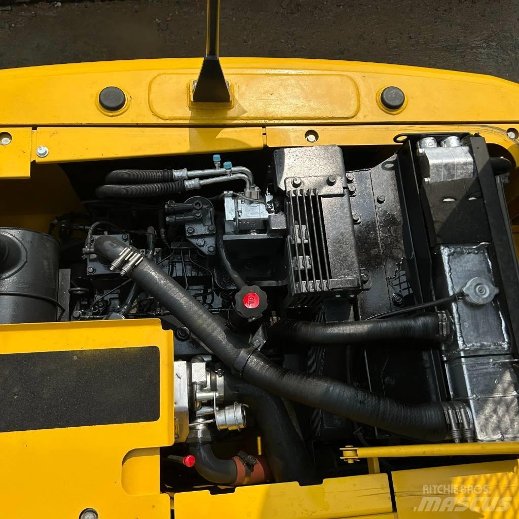 Komatsu 130 Rupsgraafmachines