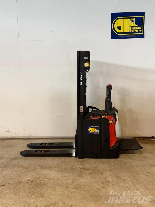 BT truck SPE 120L Stapelaar meeloop