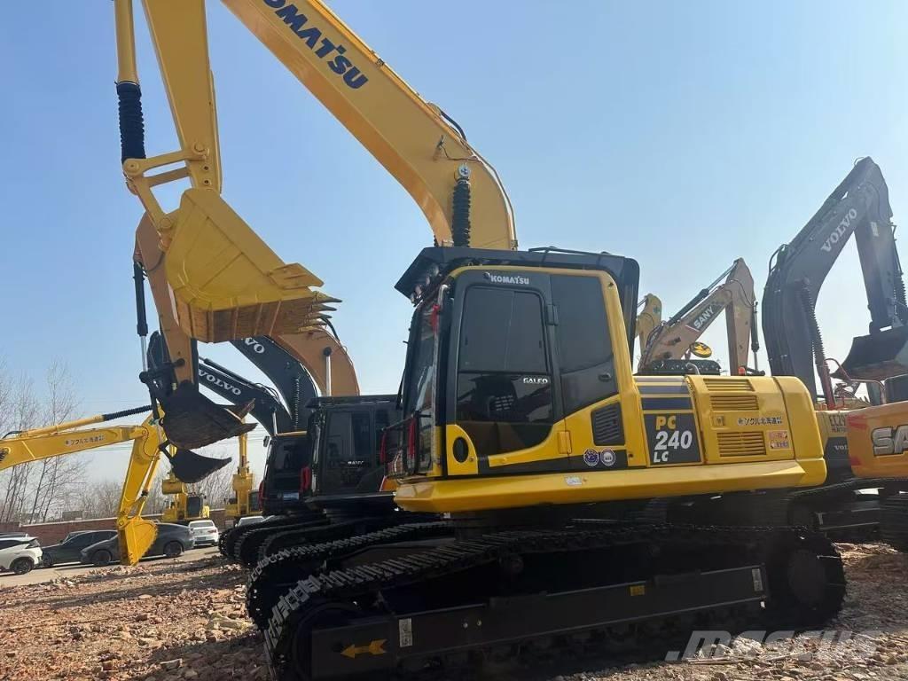 Komatsu PC 240 Rupsgraafmachines