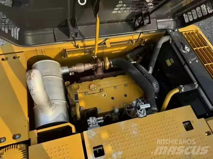 CAT CAT323D2L Rupsgraafmachines