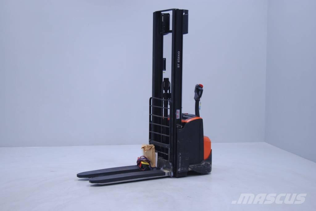 Toyota SWE120 Stapelaar meeloop