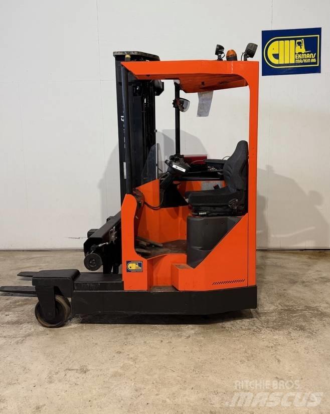 Toyota truck FRE 270 Reachtruck voor hoog niveau
