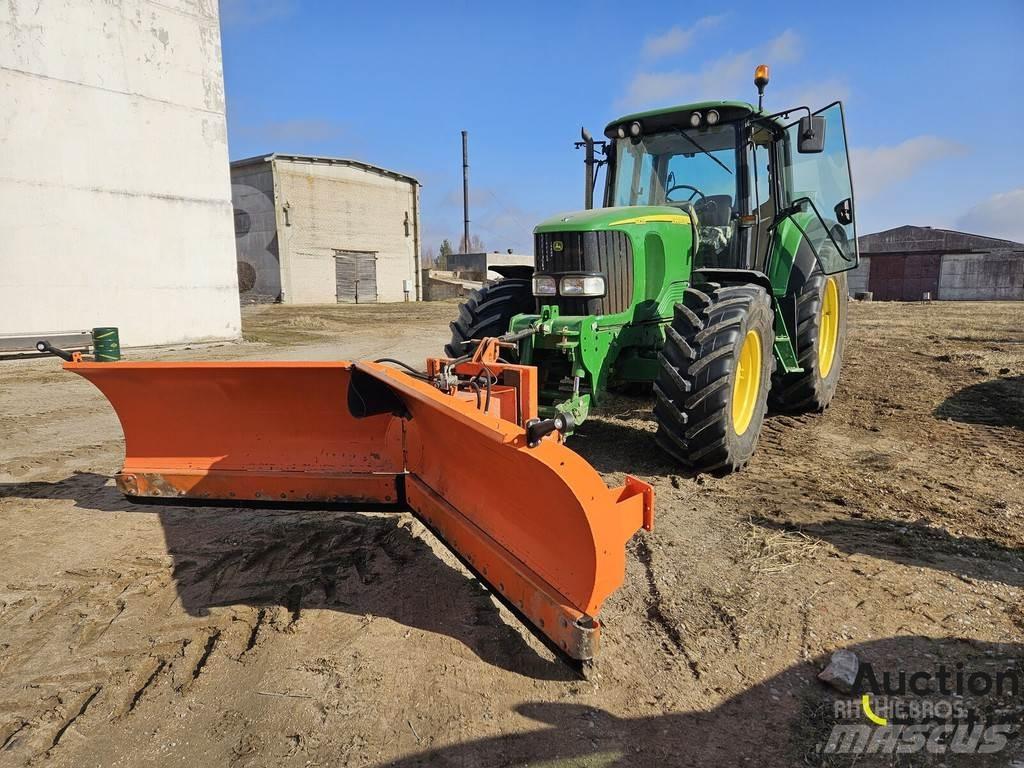John Deere 6820 Tractoren