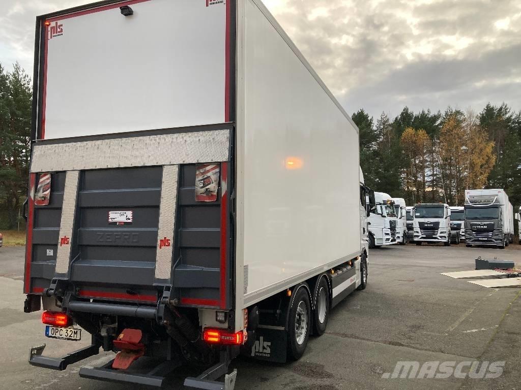 MAN TGX 26.510 Bakwagens met gesloten opbouw