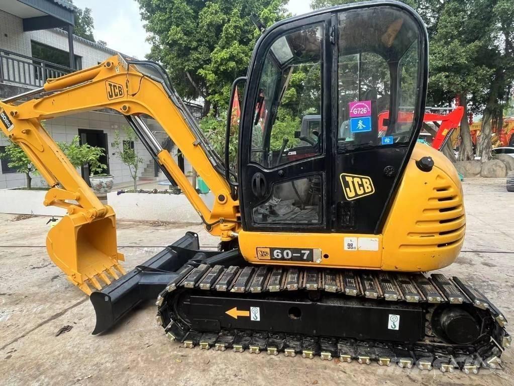 JCB 8052 ZTS Rupsgraafmachines
