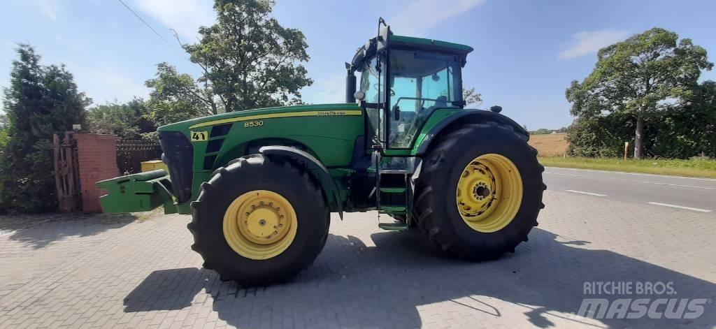 John Deere 8530 Tractoren