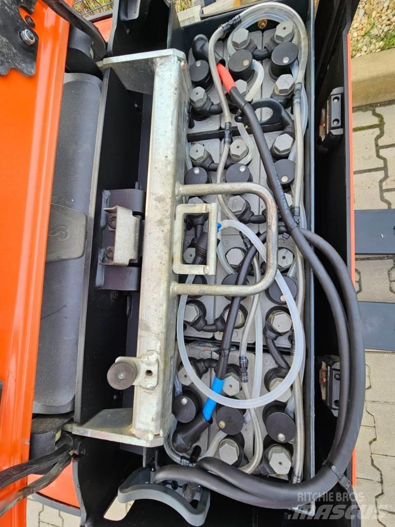 BT LPE200 Meerij pallettruck met platform