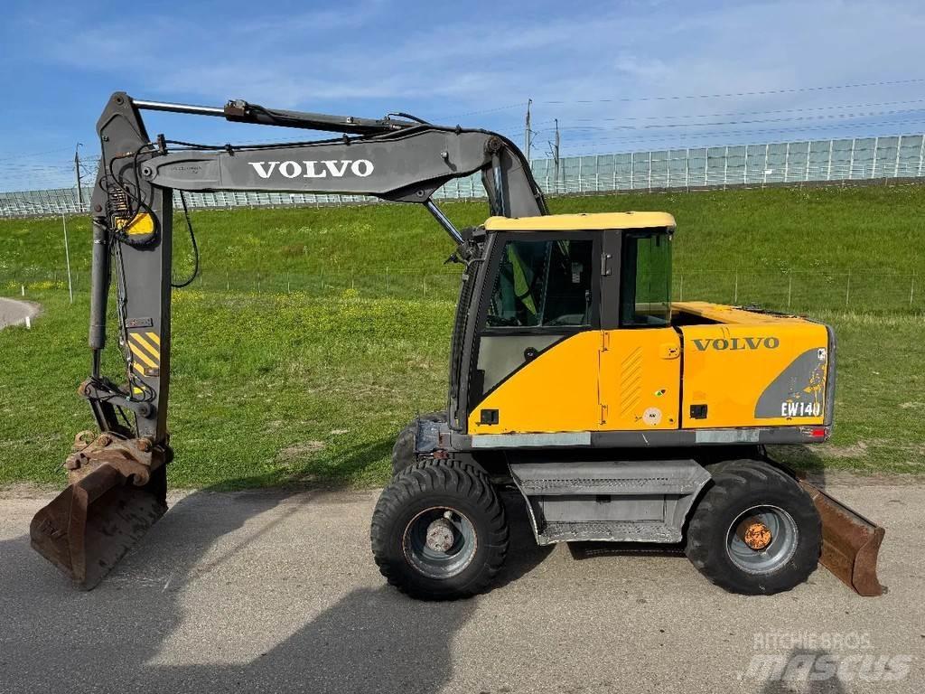 Volvo EW140 Wielgraafmachines