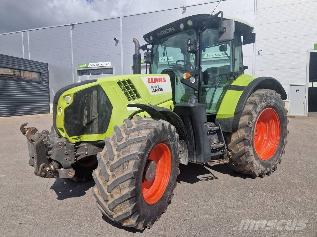 CLAAS Arion 640 CIS Tractoren