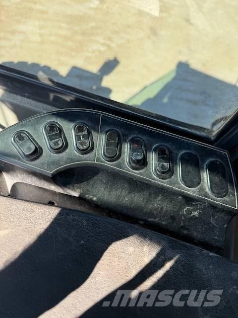 Komatsu WA 470-7 Wielladers