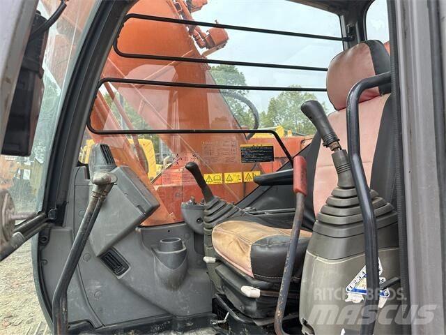 Hitachi ZX 138 Rupsgraafmachines