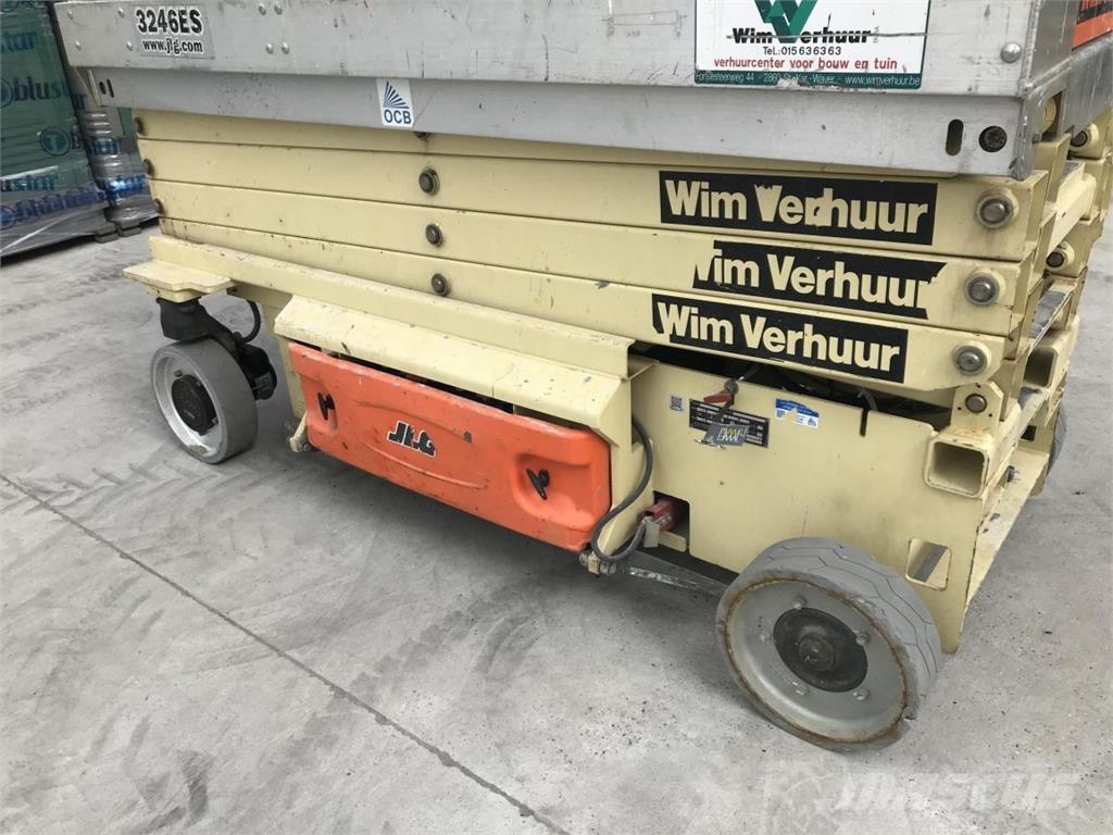 JLG 3246ES (1240) Schaarhoogwerkers