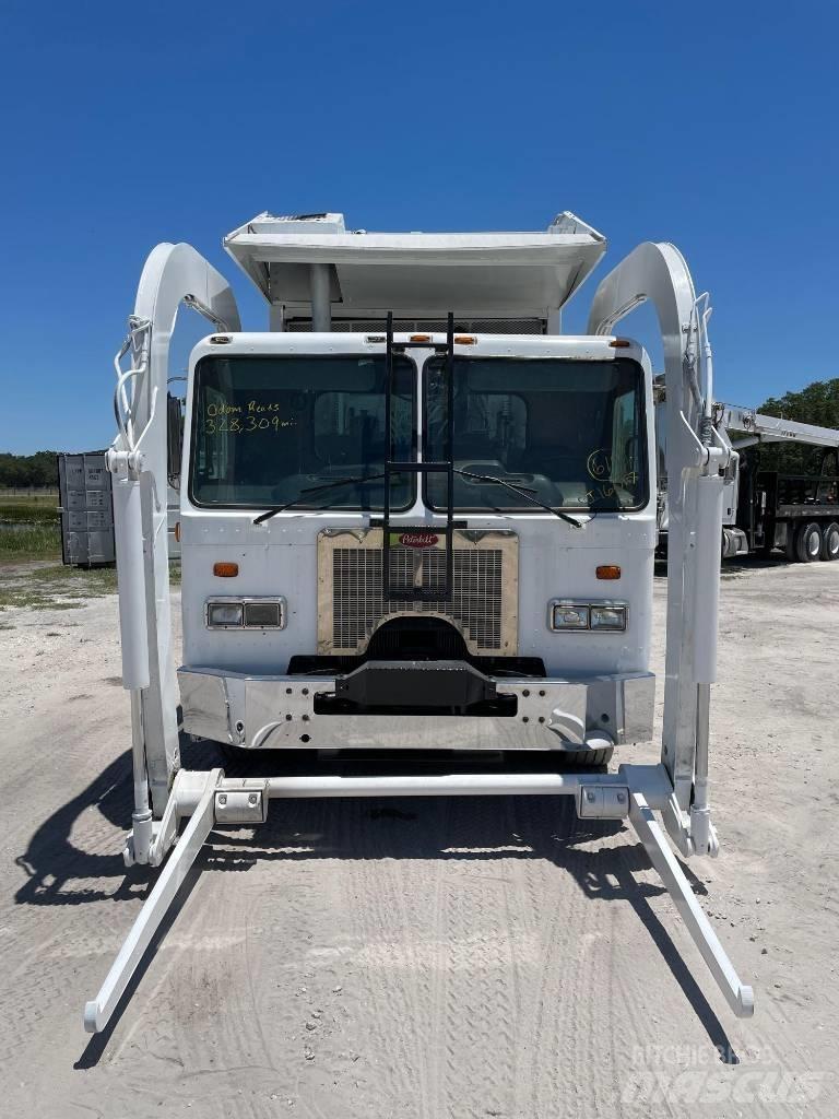 Peterbilt 320 Vuilniswagens
