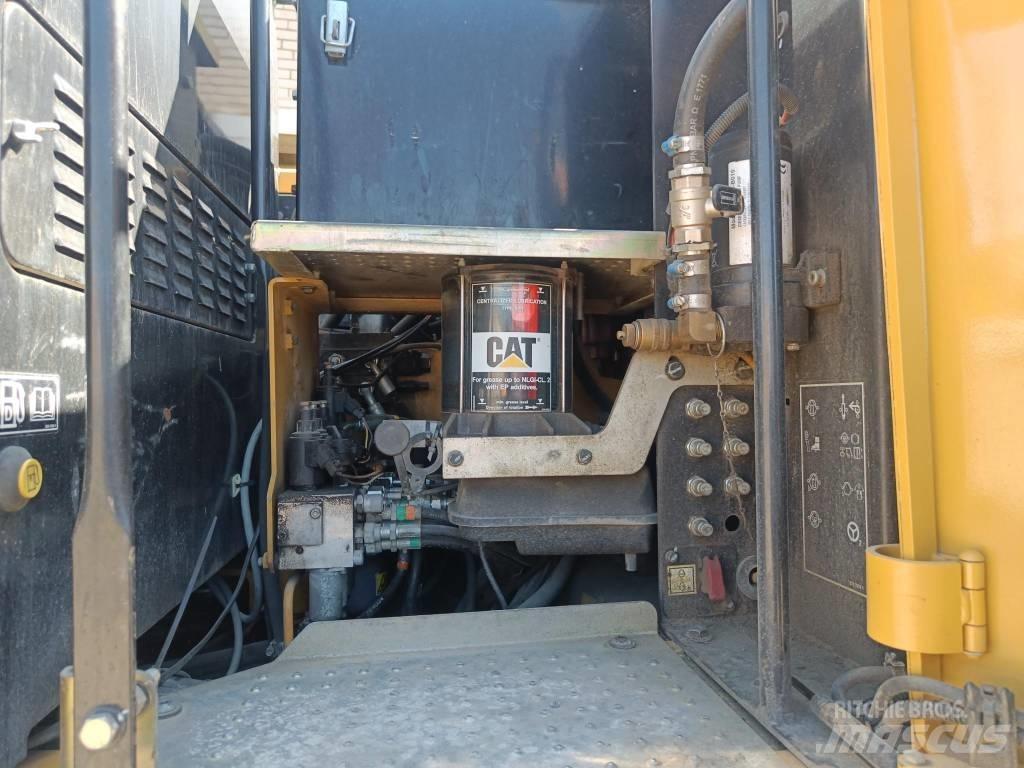CAT M 315 D Wielgraafmachines