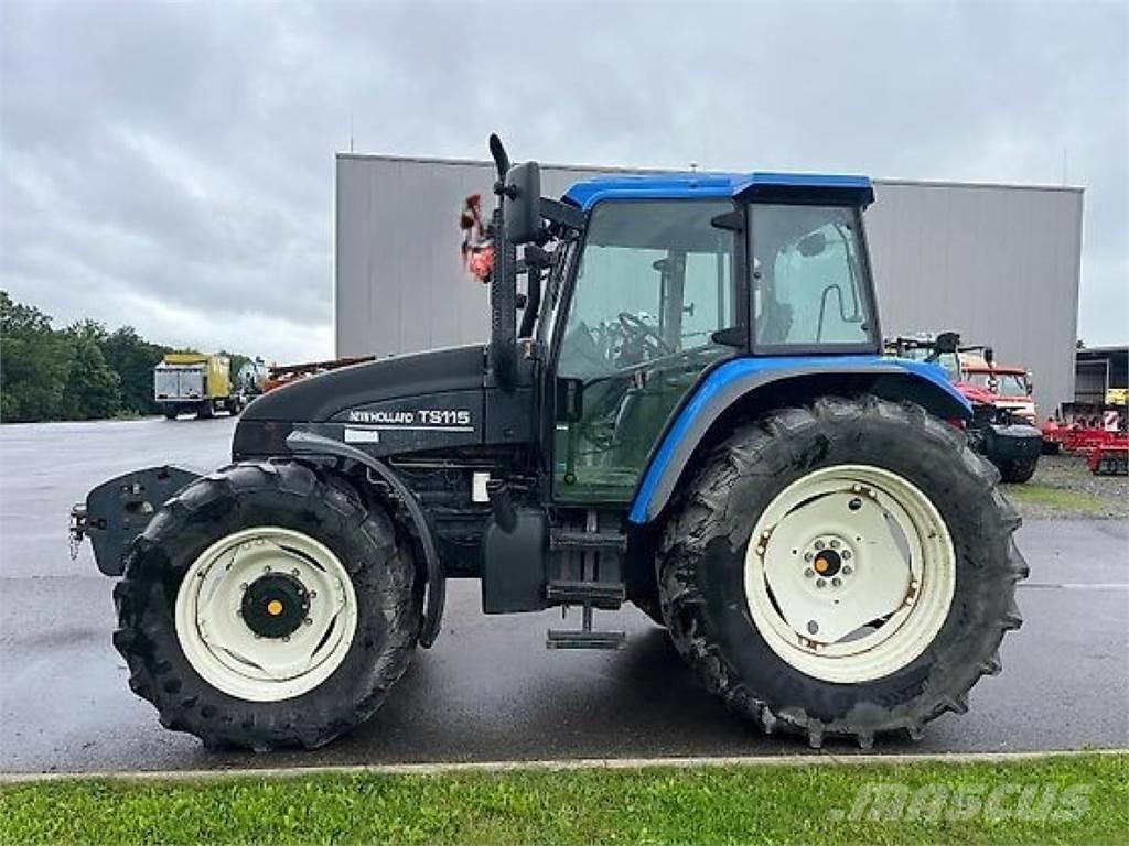 New Holland TS 115 Tractoren