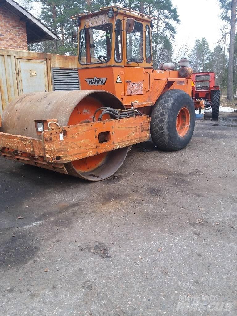 Hamm 2411 SD Trilrolwalsen
