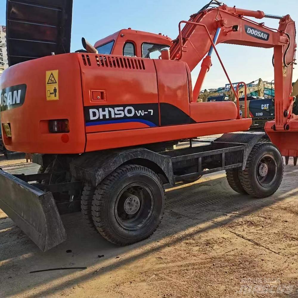 Doosan 150 W-7 Wielgraafmachines