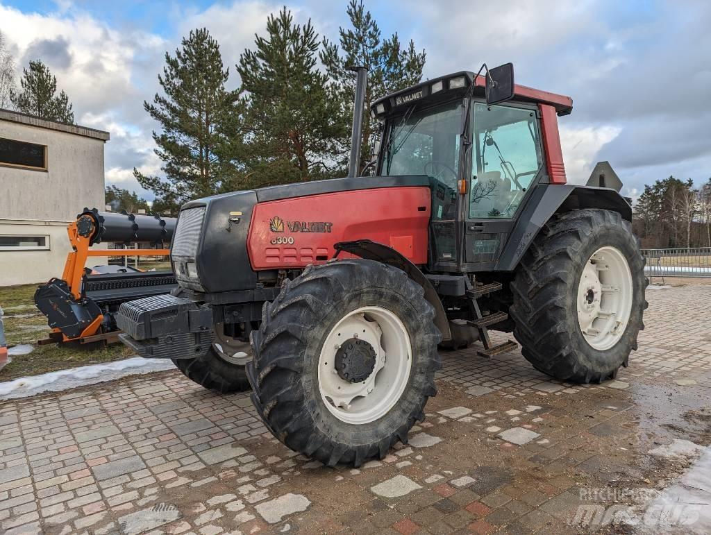 Valtra Valmet 8300 Tractoren