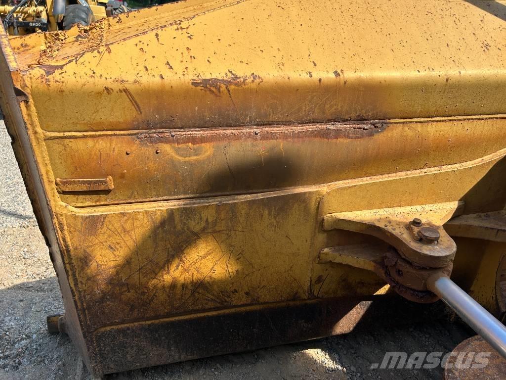 CAT D 5 N XL Rupsdozers