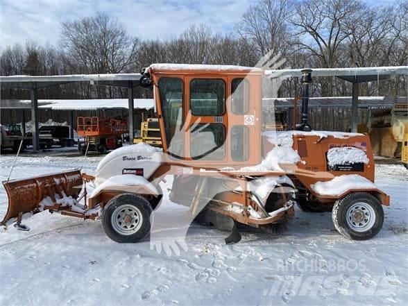 Broce CRT350 Veegmachines