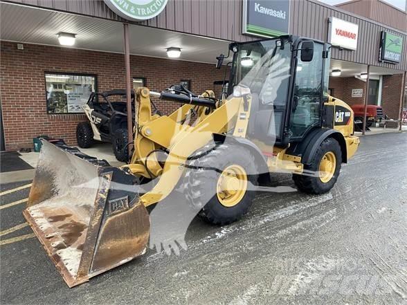 CAT 906M Wielladers