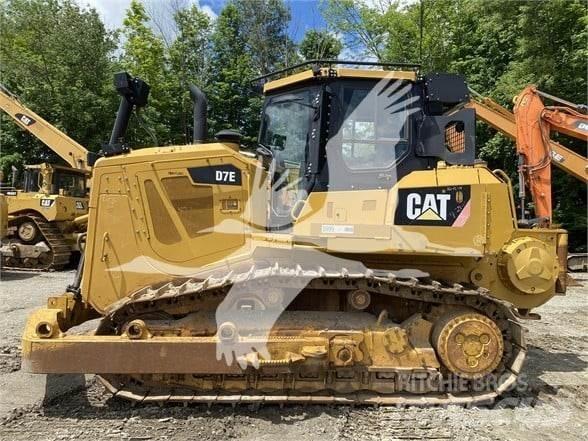 CAT D7E Rupsdozers