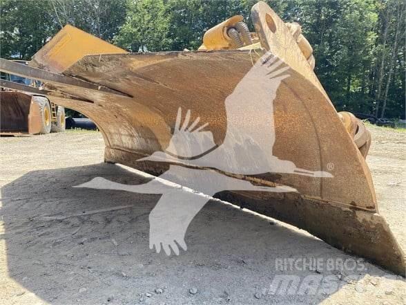 CAT D7E Rupsdozers